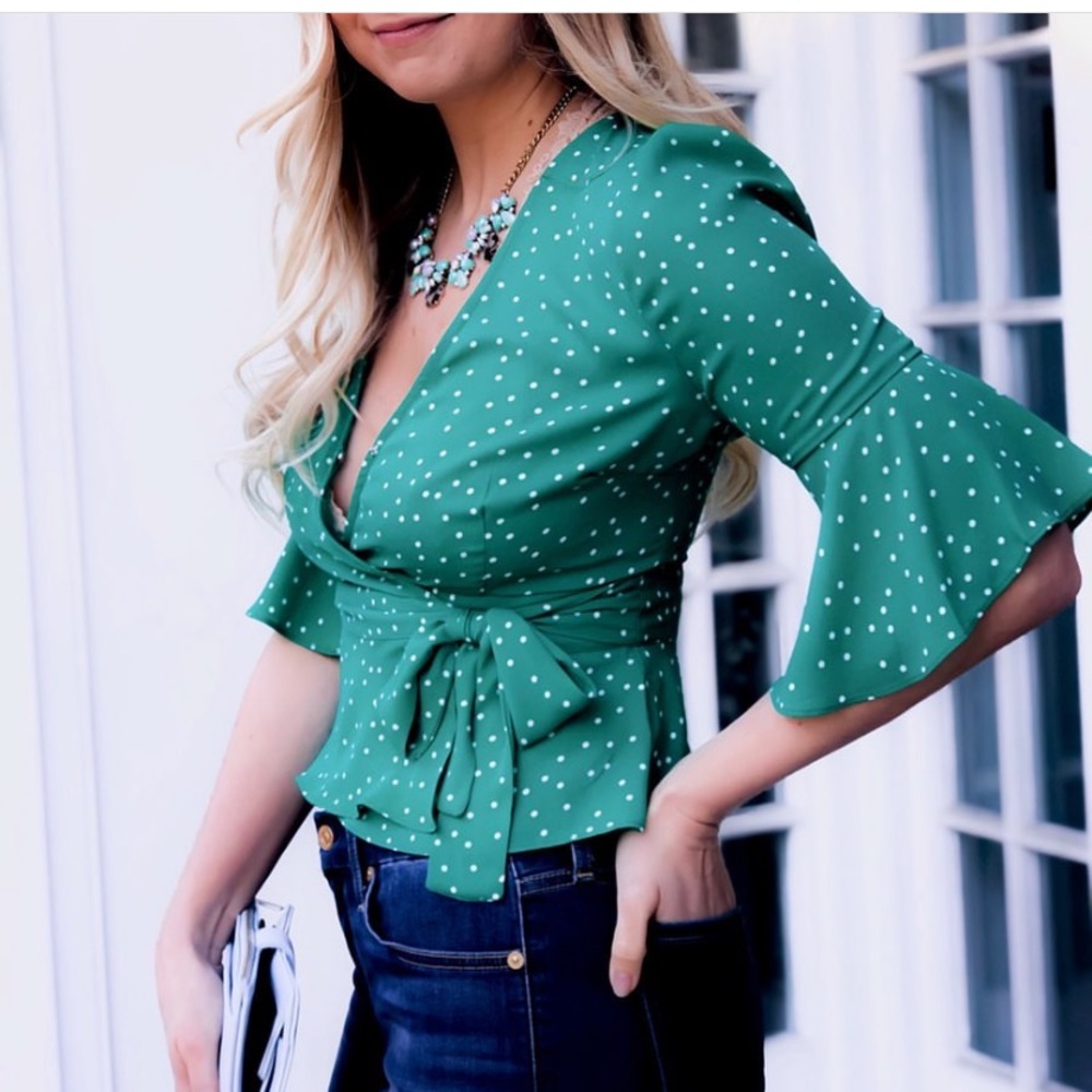 BB Dakota polka dot wrap top